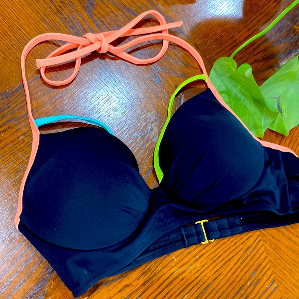 Victoria Secret 32B Juniors Bikini Top